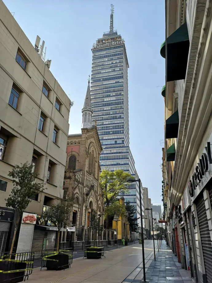Torre Latino